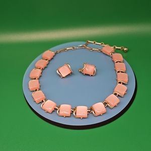 Coro Pegasus rose pink moonglow lucite1950s vintage square necklace and earrings